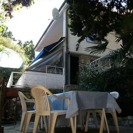Apartments Darinka Opatija Exterior photo